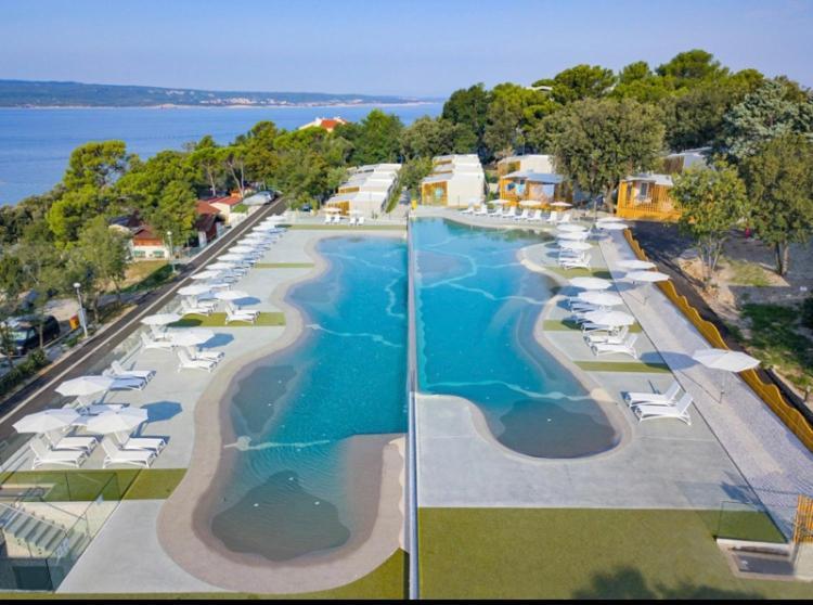 Villa Family Grand De Luxe Mobilhome Селце Екстериор снимка