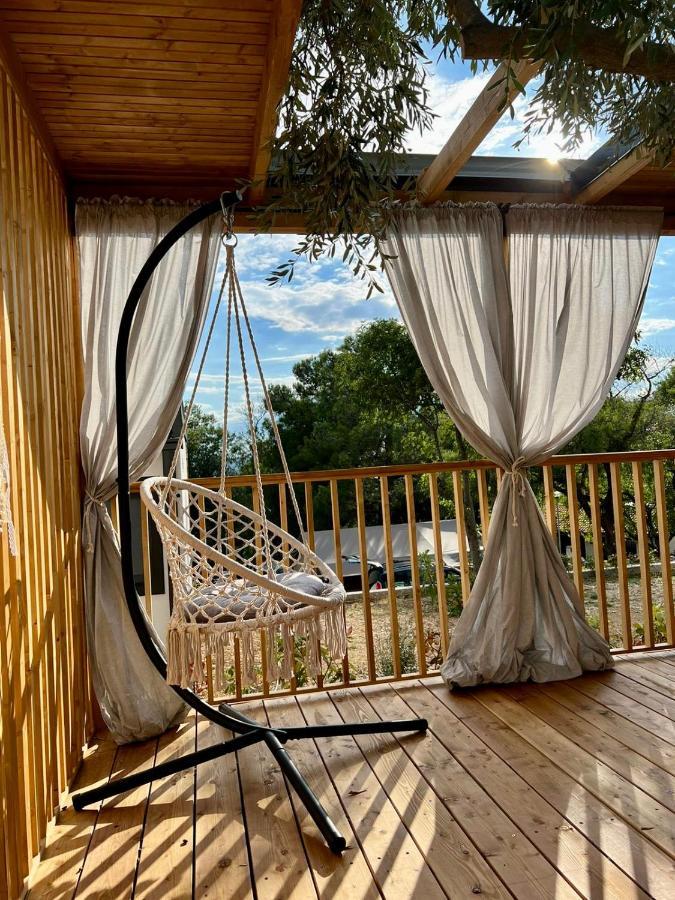 Villa Family Grand De Luxe Mobilhome Селце Екстериор снимка