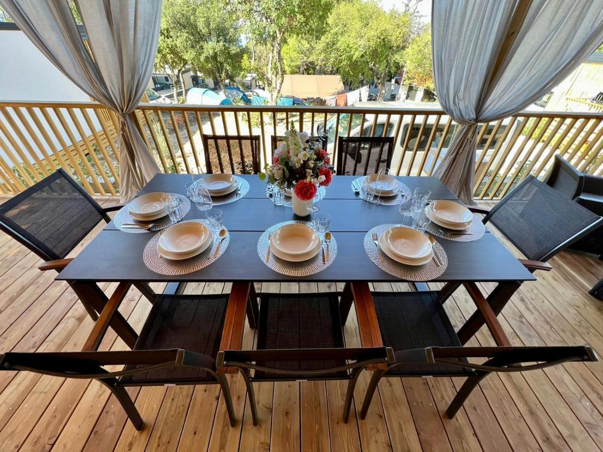 Villa Family Grand De Luxe Mobilhome Селце Екстериор снимка