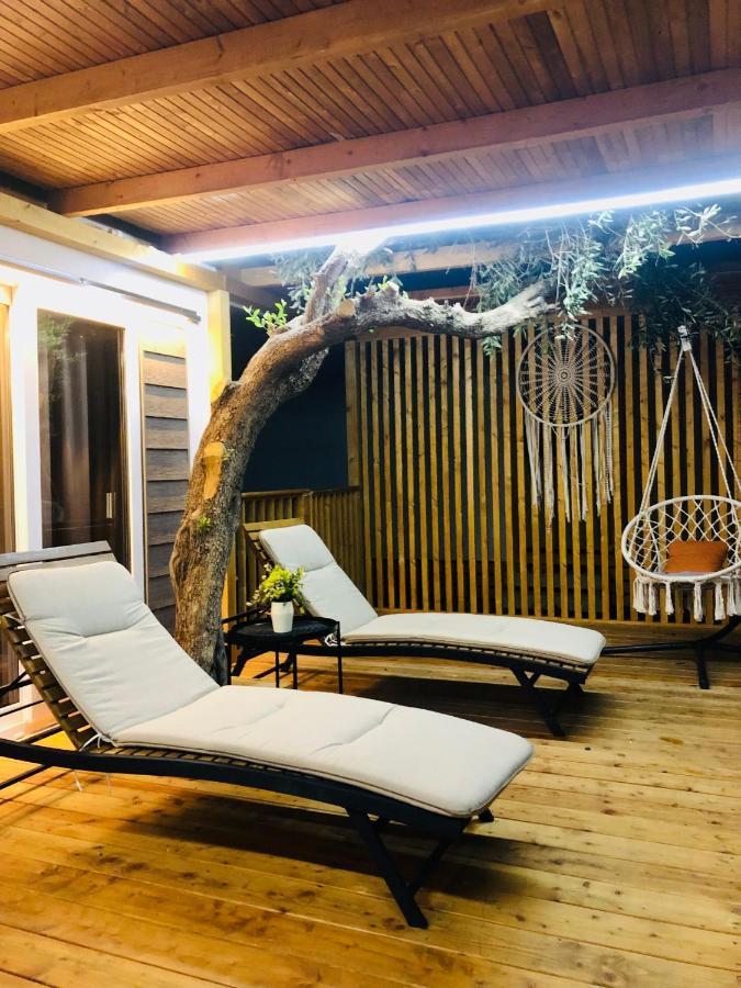 Villa Family Grand De Luxe Mobilhome Селце Екстериор снимка